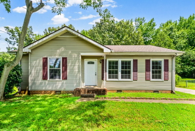 541 Donna Dr