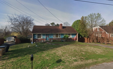 808 Potter Ln