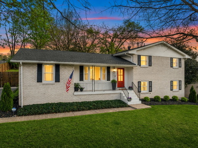 517 Adamwood Dr