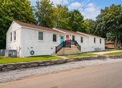 2332 Batavia St