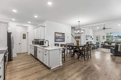 2612 Camrose Way