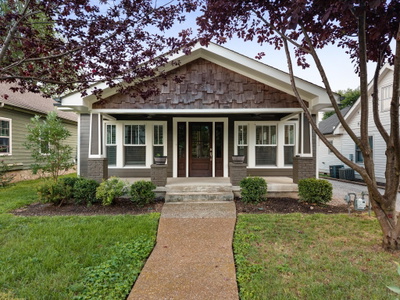 1602 Douglas Ave