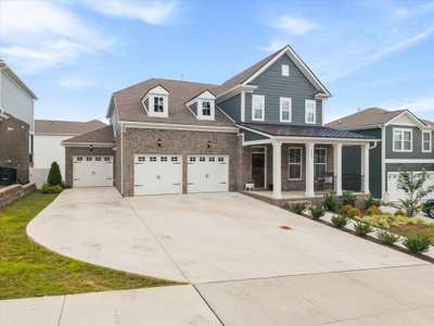 552 Gingerwood Ln