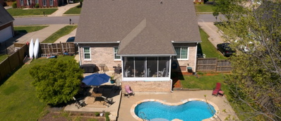 3084 Vicwood Dr