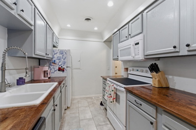 5025 Hillsboro Pike
