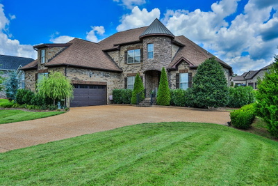 112 Myrtlewood Ln