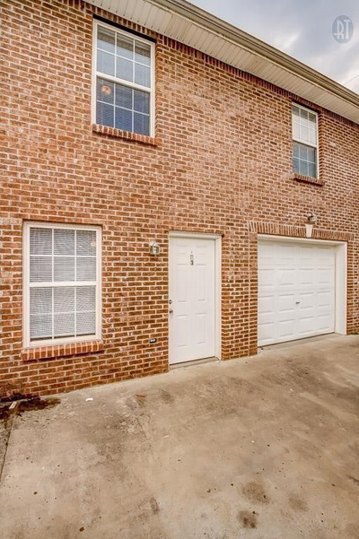 535 Lafayette Rd
