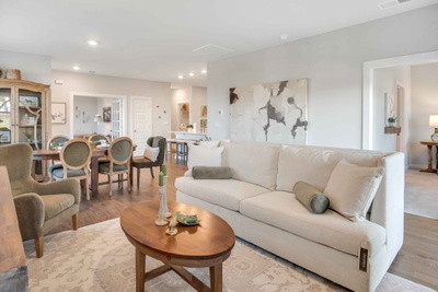 2189 Holmesburg Pvt Circle
