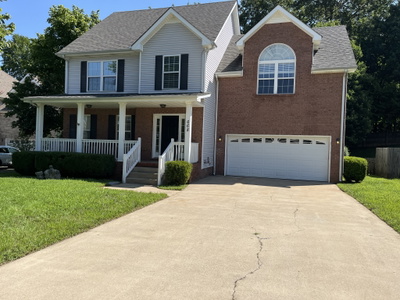668 Winding Bluff Way