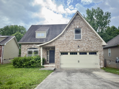 638 Hidden Valley Dr