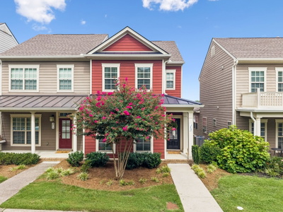 2008 Oak Trail Dr