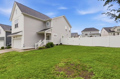 8649 Lawson Dr