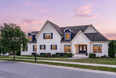 5109 Falling Water Rd