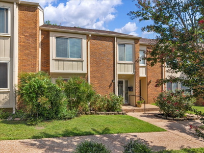 6948 Highland Park Dr