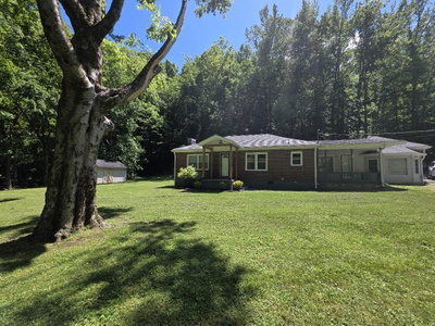 4479 Stenberg Rd