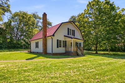 700 Wallace Rd