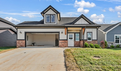 2725 Brewster Dr