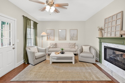 131 Carriage Ct