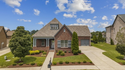 307 Colt Ave