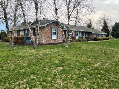 1814 Avon Rd
