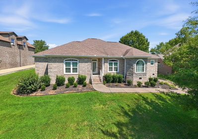 114 Collinwood Dr