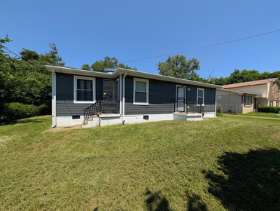 640 Rowan Dr
