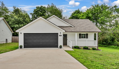 1405 Fredrick Dr