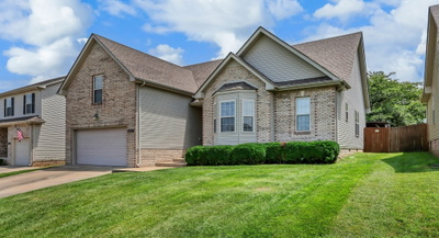 633 Wolfchase Dr