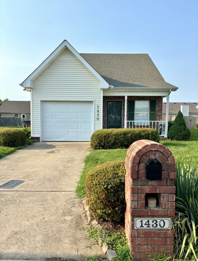 1430 Amal Dr