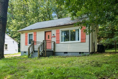713 Woodlawn Dr