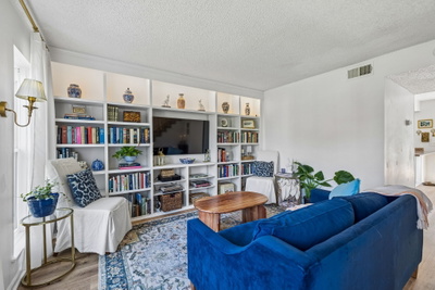 333 Huntington Ridge Dr