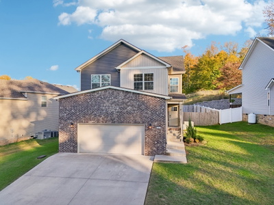 237 Wade Hampton Ln
