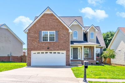 680 Foxfield Dr