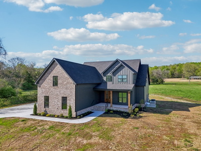 3261 Sulphur Springs Rd