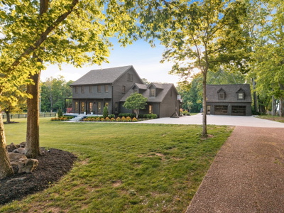 2031 Maple Ln