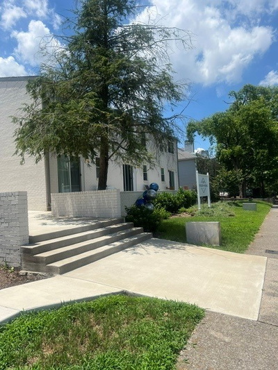 2129 Acklen Ave