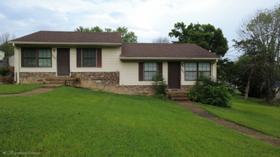 804 Apple Dr