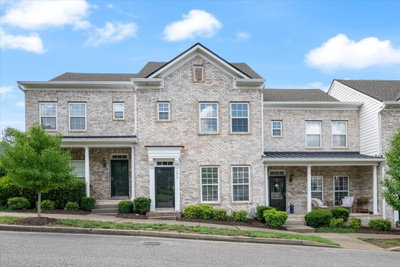 1016 Loxley Dr