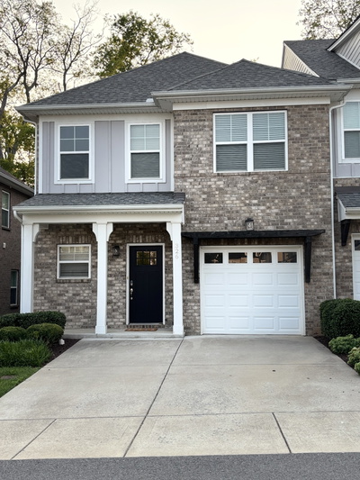 326 Banbury Dr