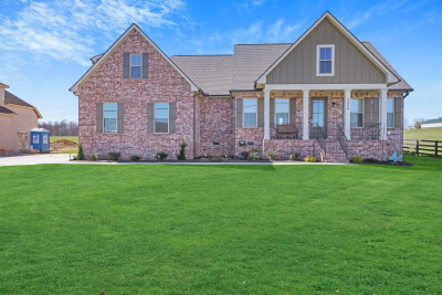 Exterior view of 3390 Calista Rd in White House, TN