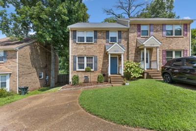 1013 Pleasant View Dr