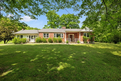 1155 Ridge Hill Rd