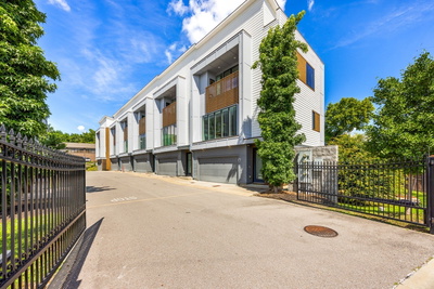 227 Oceola Ave
