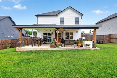 2422 Bucklin Dr