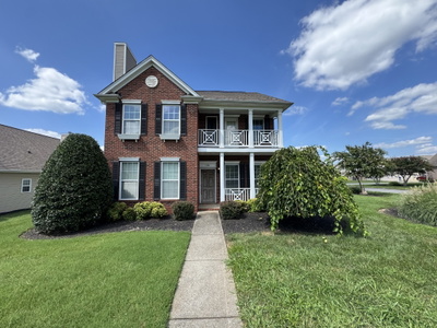 186 Whitman Aly