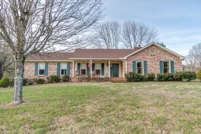 Exterior view of 4844 Brick Church Pike in Goodlettsville, TN