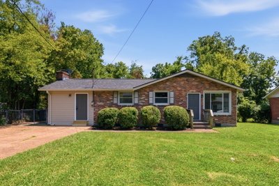 3218 Moorewood Dr