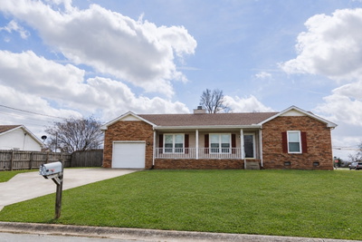 1000 Monica Dr
