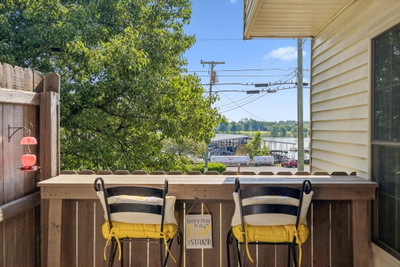 250 Sanders Ferry Rd