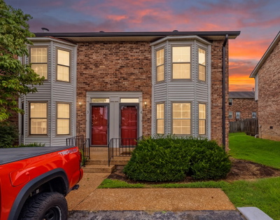 250 Sanders Ferry Rd